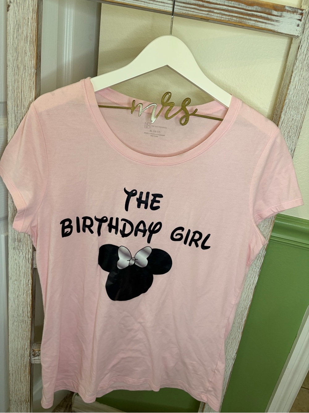 💖✨ Disney Birthday Girl 22 Custom T-Shirt No Boundaries XL
